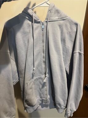Brandy Melville Zip Up
